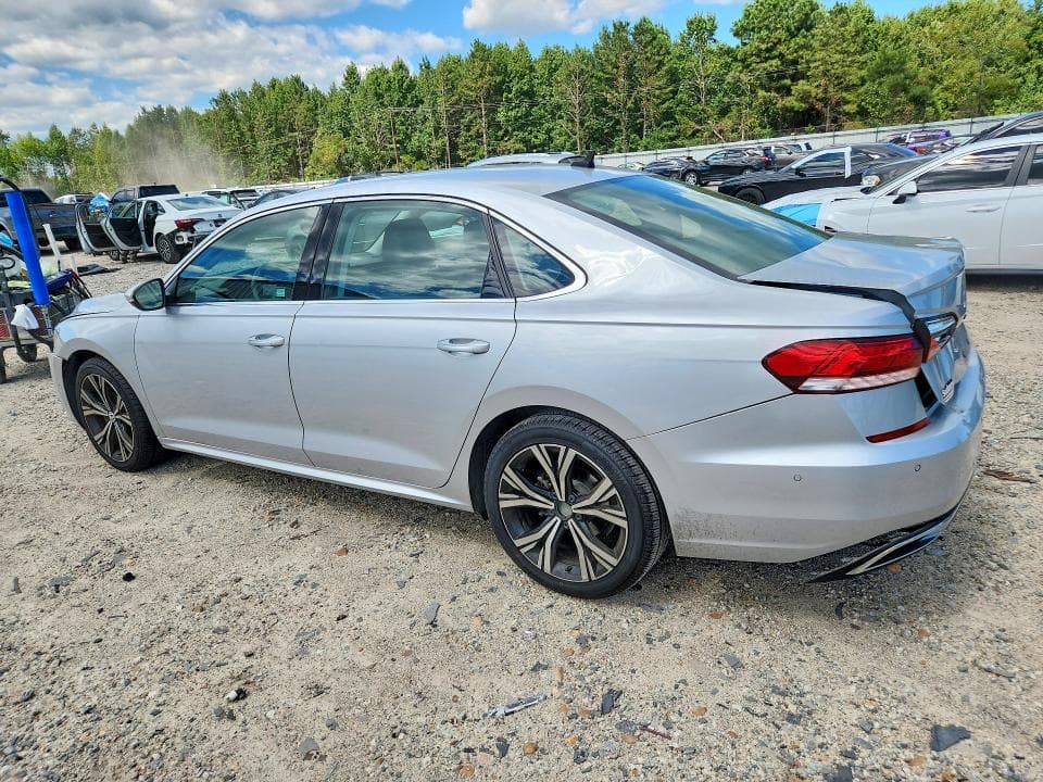 2020 VOLKSWAGEN PASSAT SEL 2