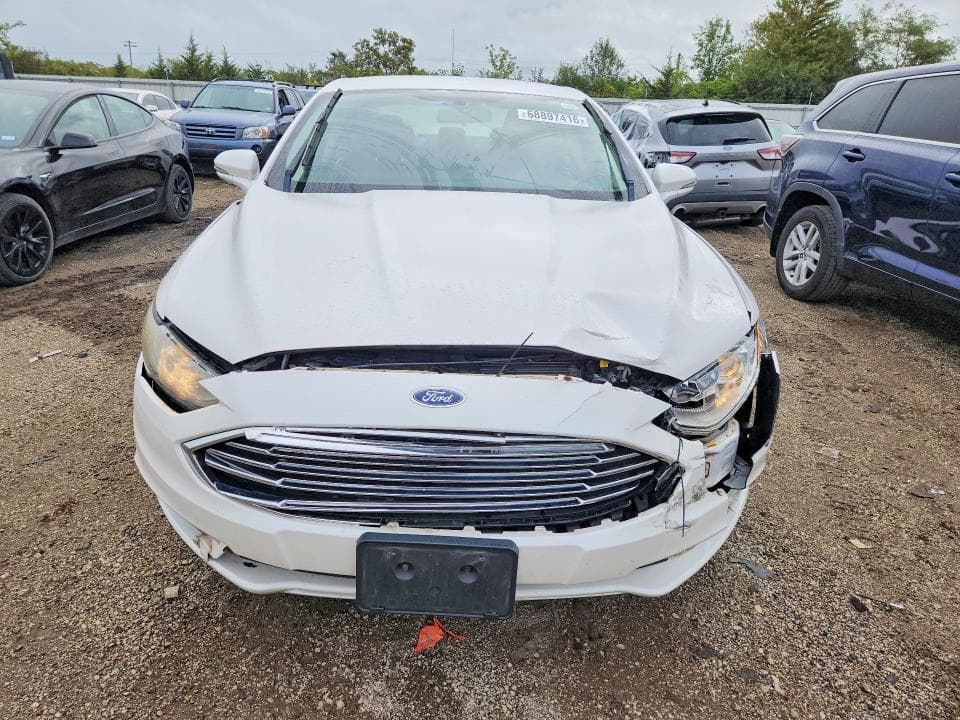 2017 FORD FUSION SE 5