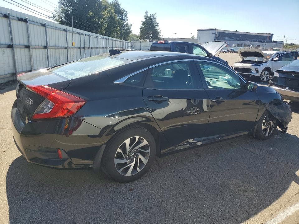 2017 HONDA CIVIC EX 3