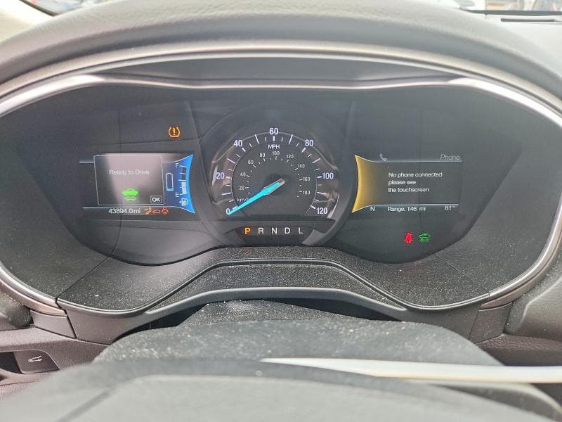 2019 FORD FUSION SE 9