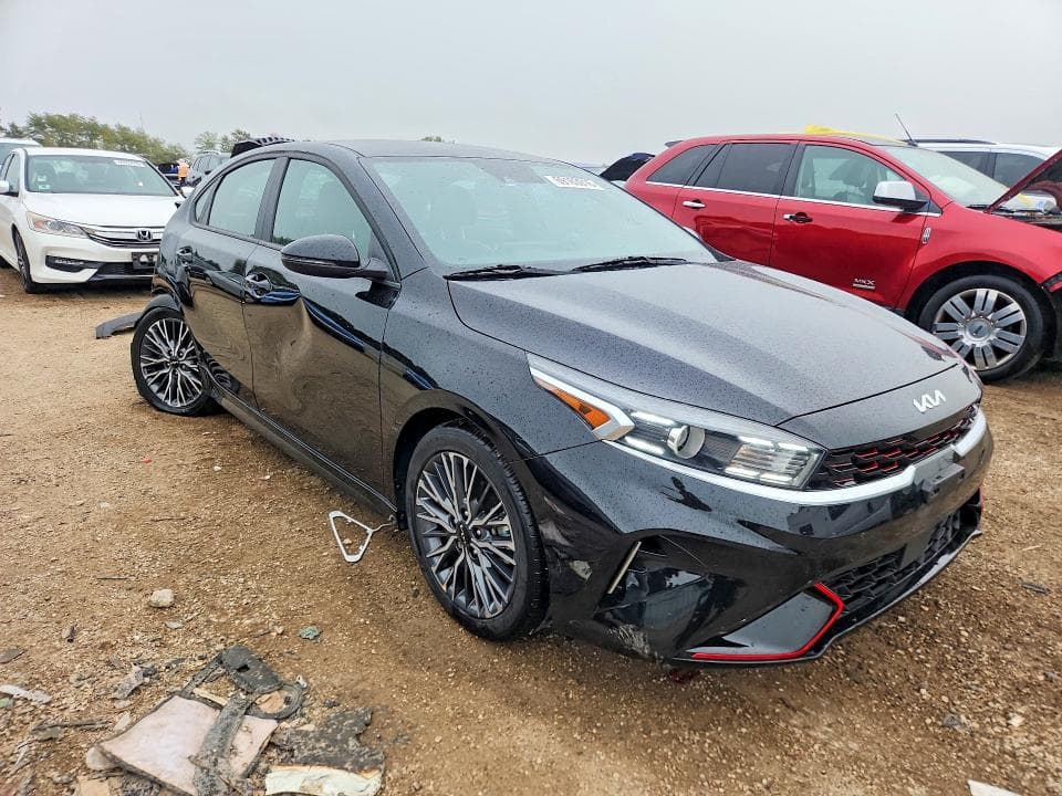 2022 KIA FORTE GT LINE 4