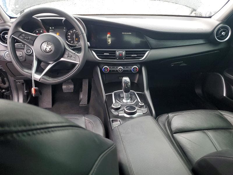 2018 ALFA ROMEO GIULIA Q4 8