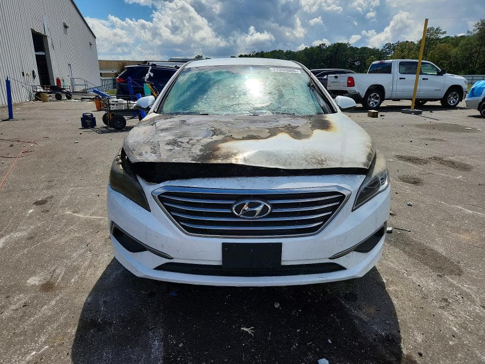 2017 HYUNDAI SONATA SE 5