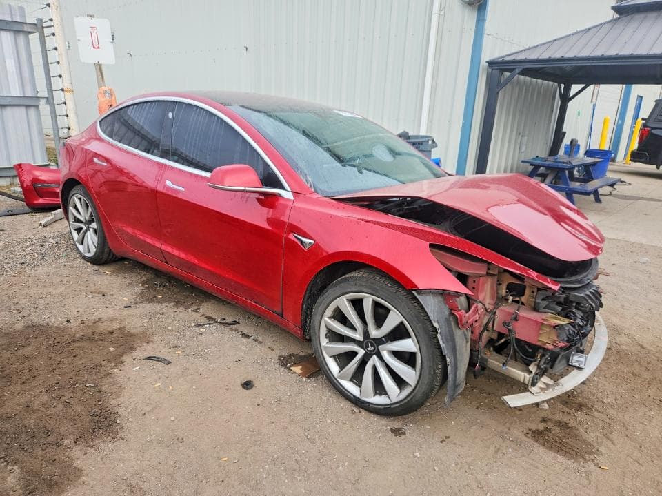 2018 TESLA MODEL 3 4
