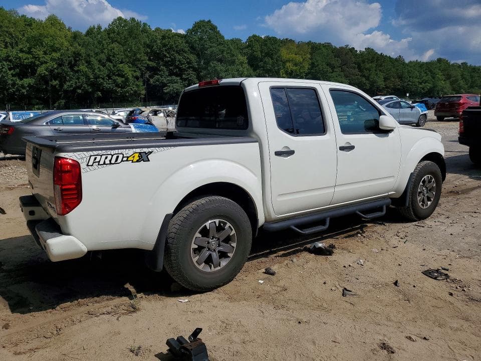 2018 NISSAN FRONTIER PRO-4X 3