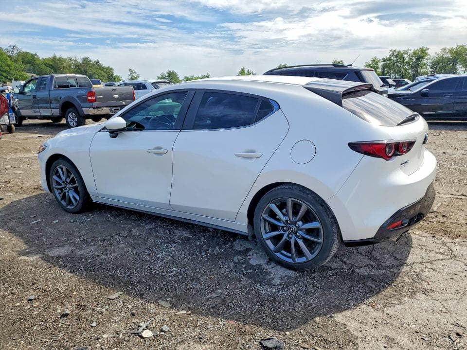 2022 MAZDA 3 SELECT 2