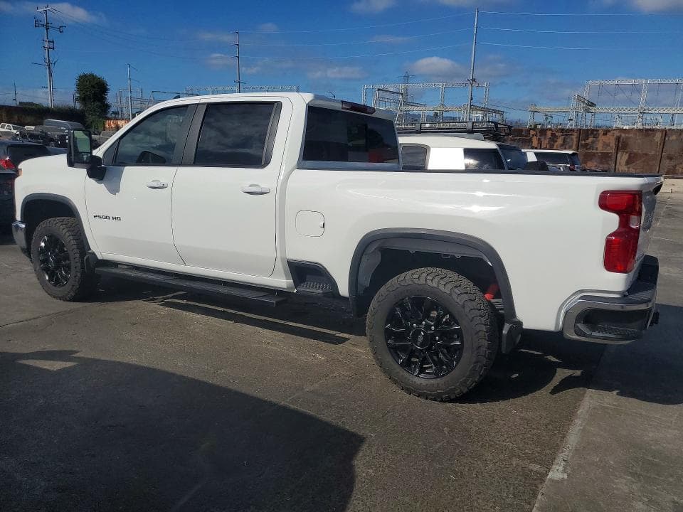 2025 CHEVROLET SILVERADO K2500 HEAVY DUTY LT 2