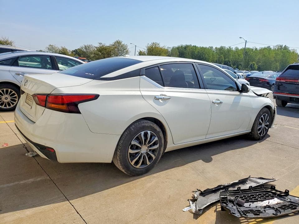 2020 NISSAN ALTIMA S 3