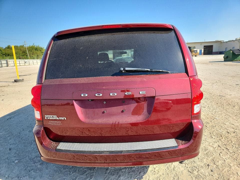 2017 DODGE GRAND CARAVAN SE 6