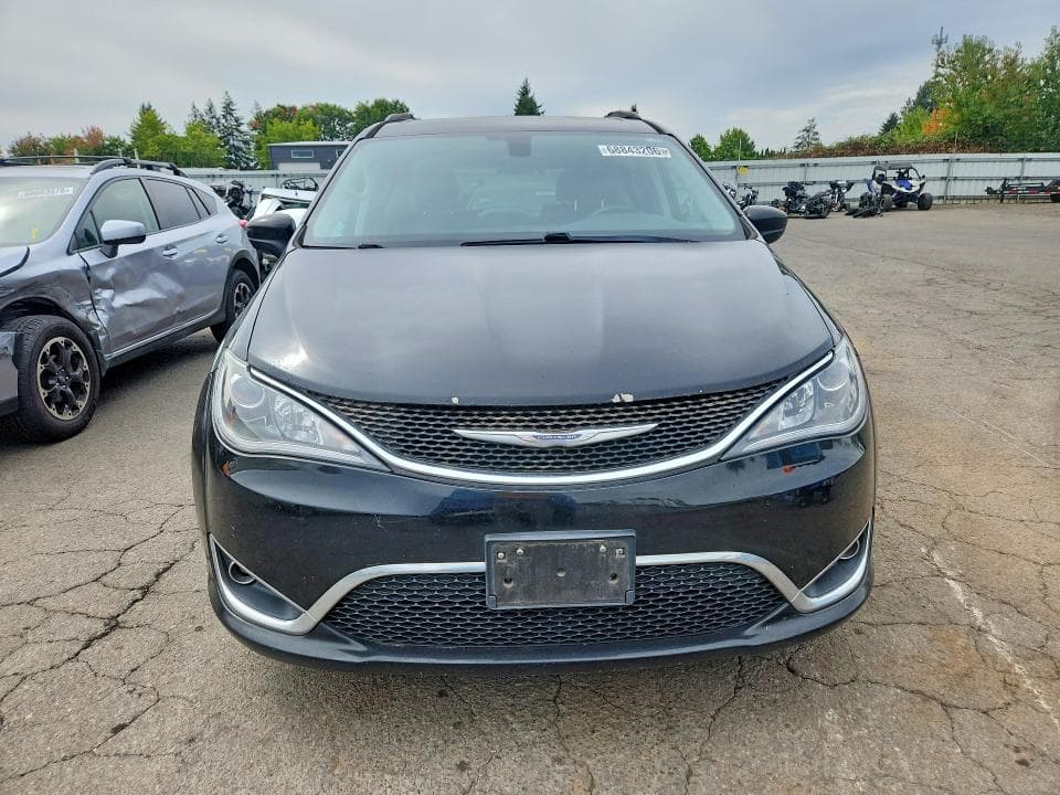 2017 CHRYSLER PACIFICA TOURING L 5