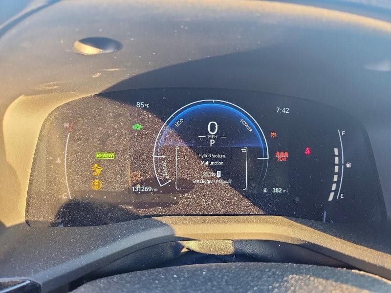 2025 TOYOTA CAMRY LE 9