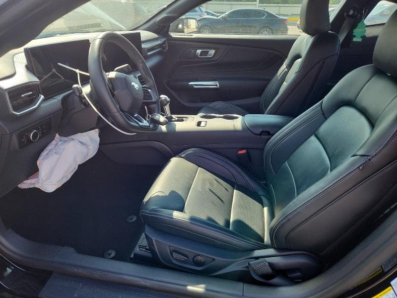 2026 FORD MUSTANG 7