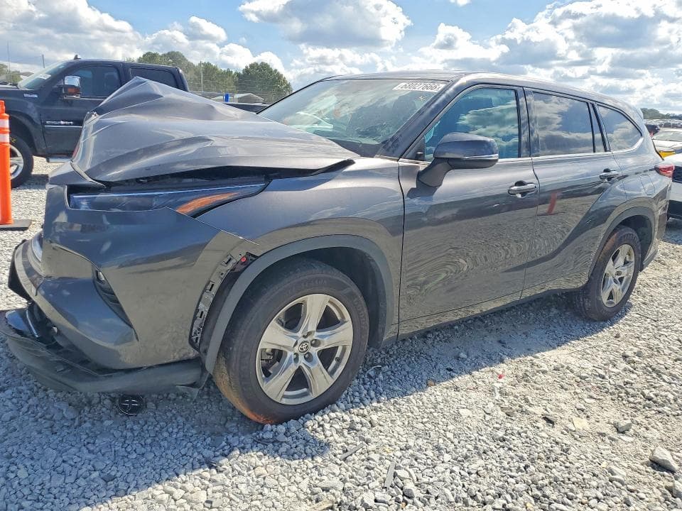 2022 TOYOTA HIGHLANDER LE - 1