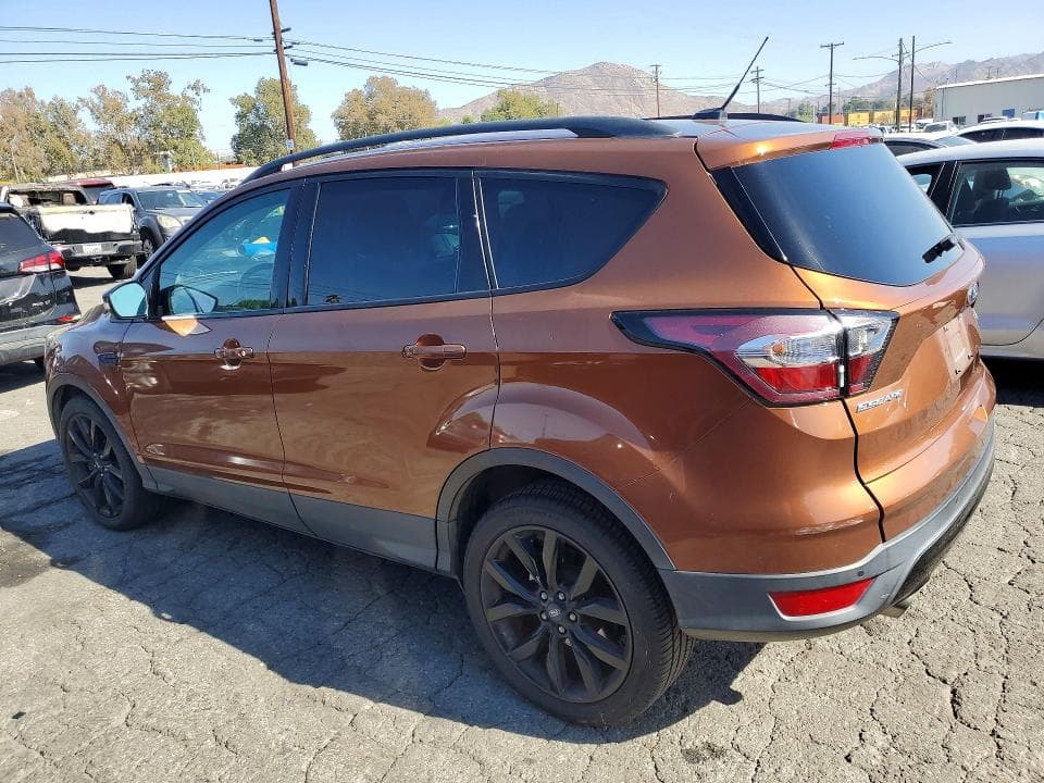 2017 FORD ESCAPE TITANIUM 2