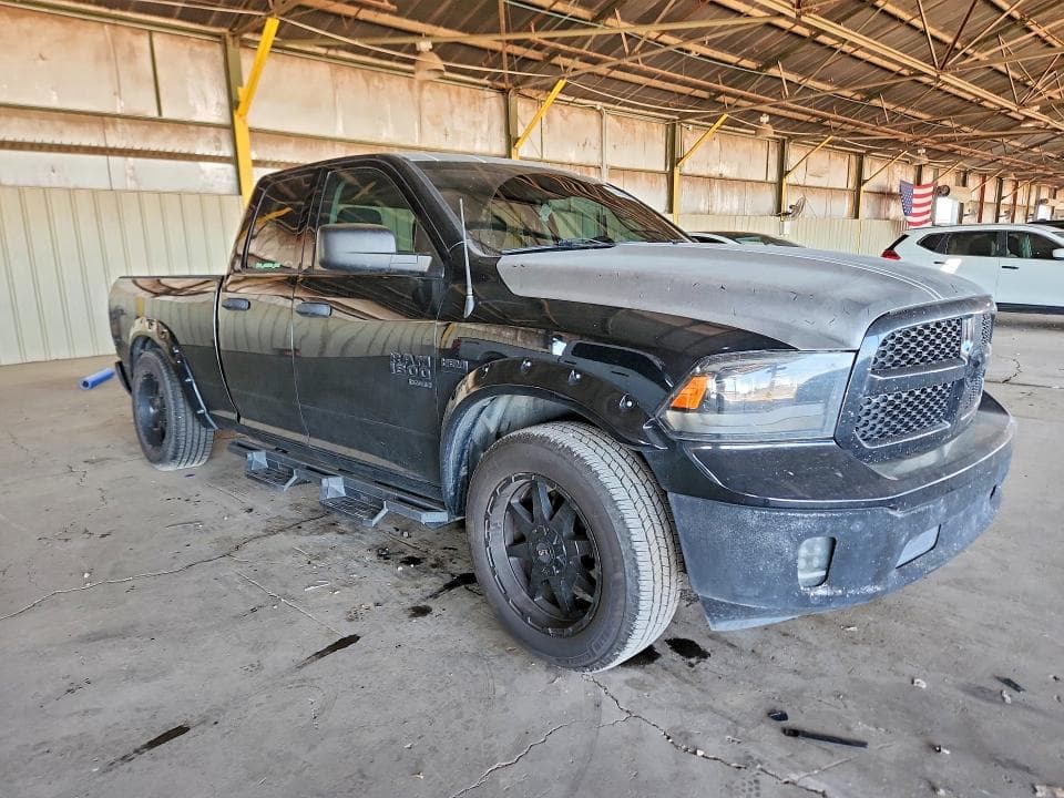 2019 RAM 1500 CLASSIC TRADESMAN 4