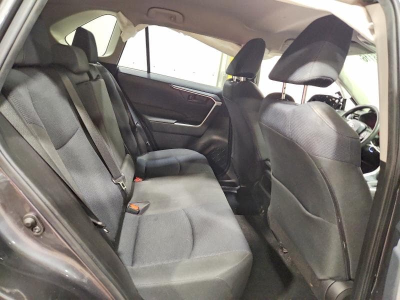 2019 TOYOTA RAV4 LE 10