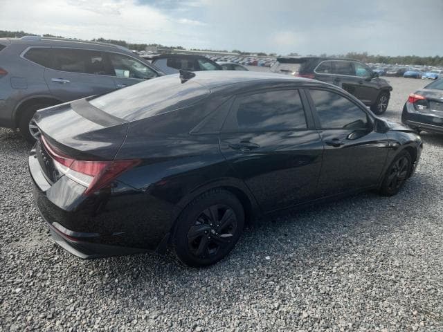 2022 HYUNDAI ELANTRA SEL 3