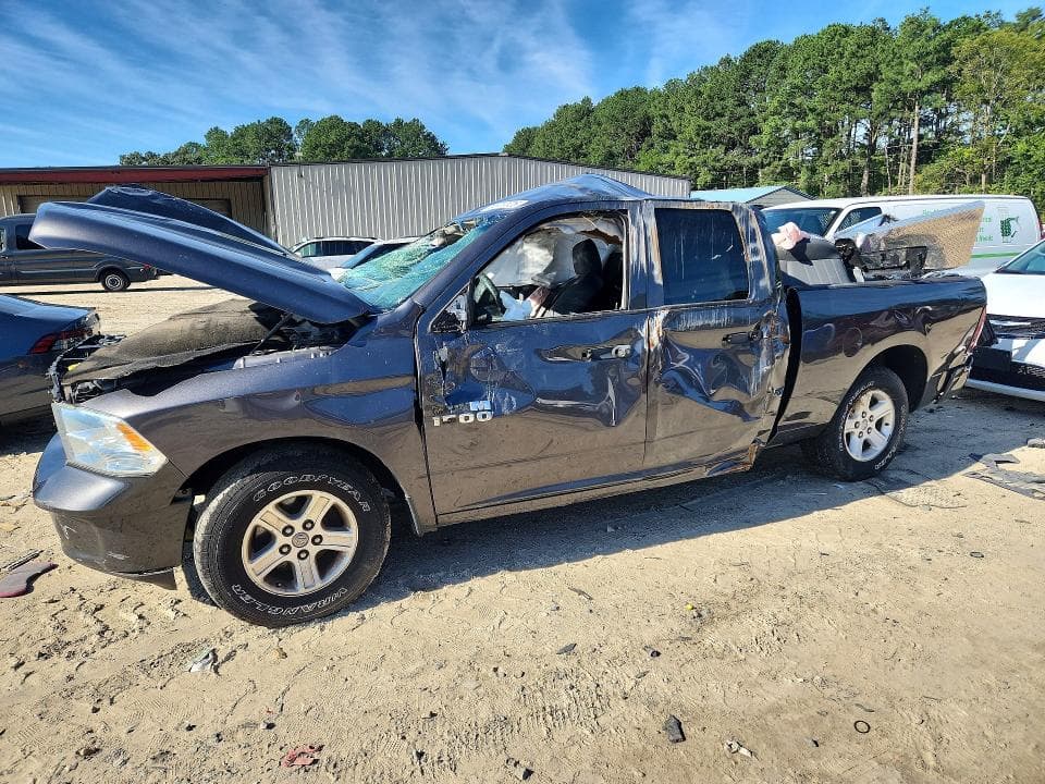 2018 RAM 1500 ST - 1