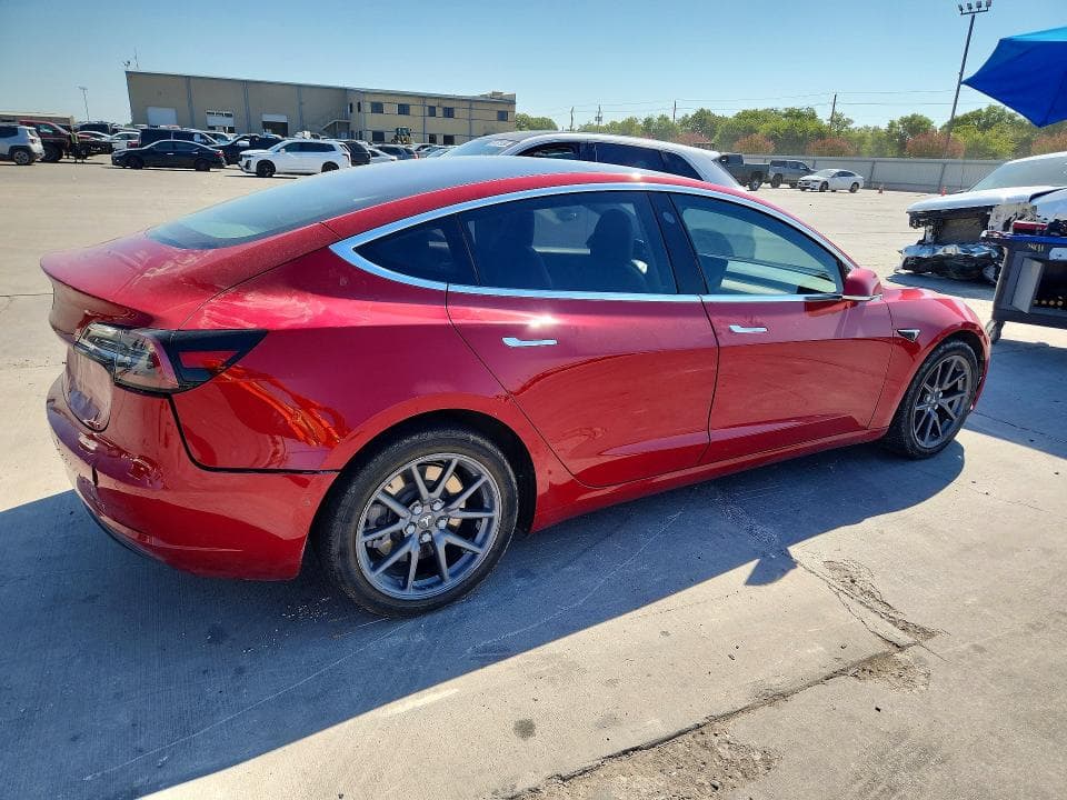 2018 TESLA MODEL 3 3