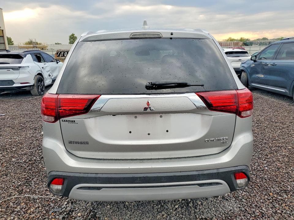 2019 MITSUBISHI OUTLANDER SE 6