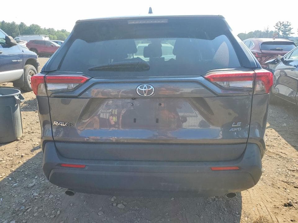 2024 TOYOTA RAV4 LE 6