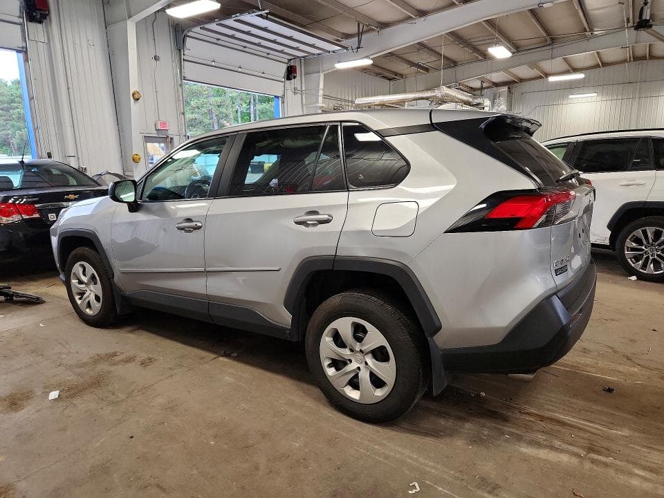 2023 TOYOTA RAV4 LE 2