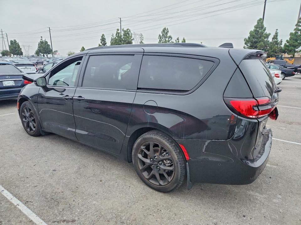 2023 CHRYSLER PACIFICA LIMITED 2