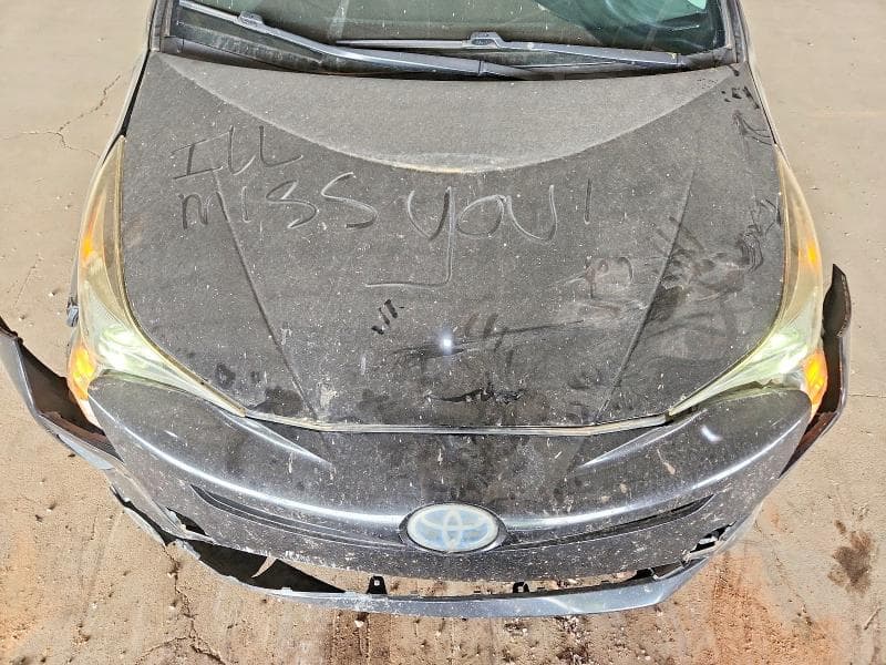 2017 TOYOTA PRIUS TWO 11