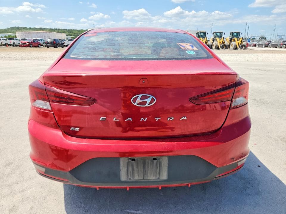 2019 HYUNDAI ELANTRA SE 6