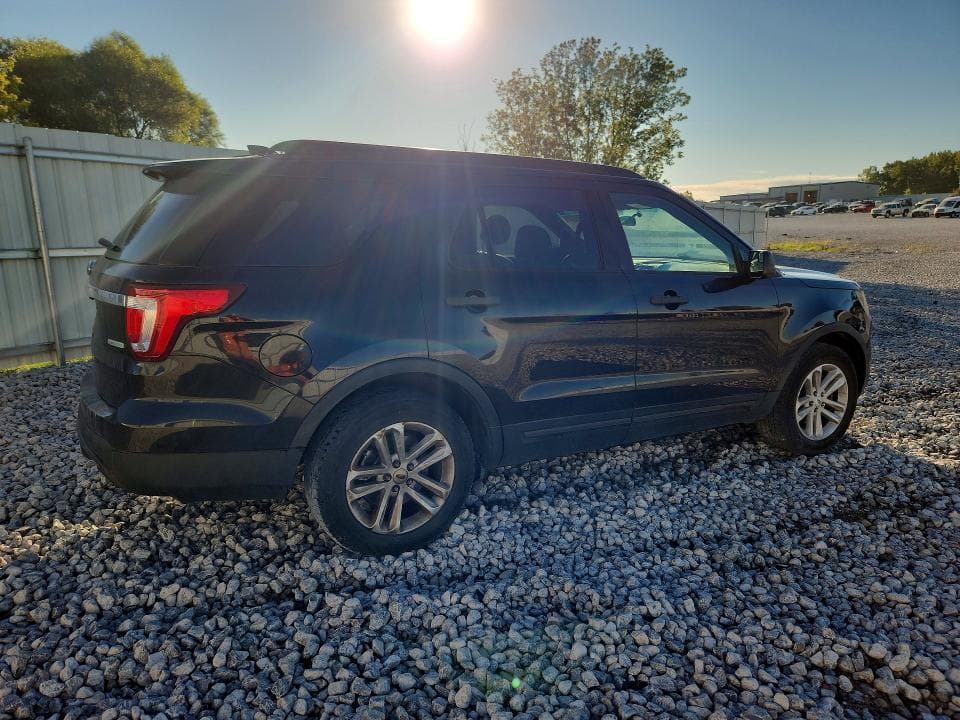 2017 FORD EXPLORER 3