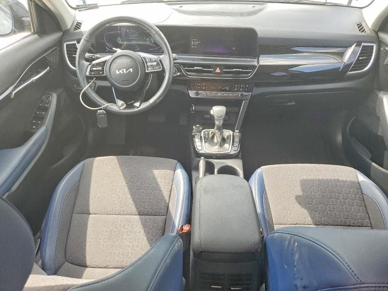 2025 KIA SELTOS S 8