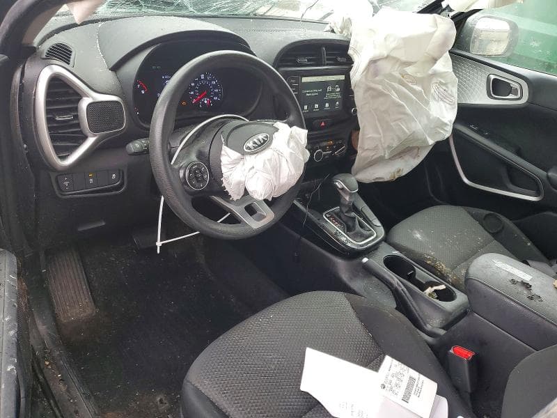 2021 KIA SOUL LX 8