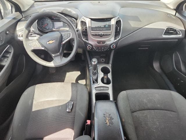 2017 CHEVROLET CRUZE LT 8