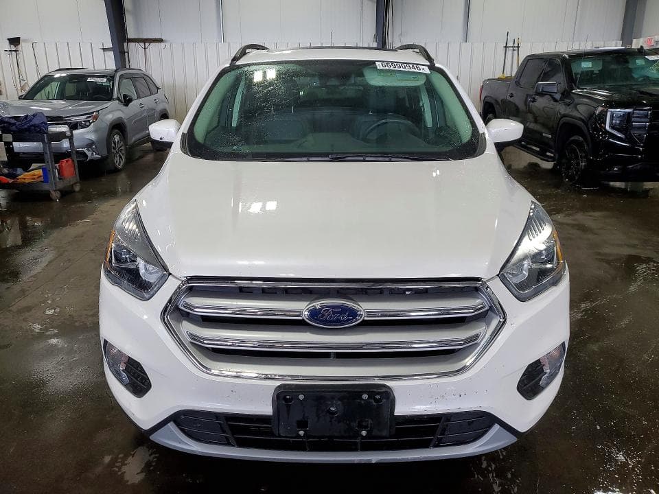 2019 FORD ESCAPE SEL 5