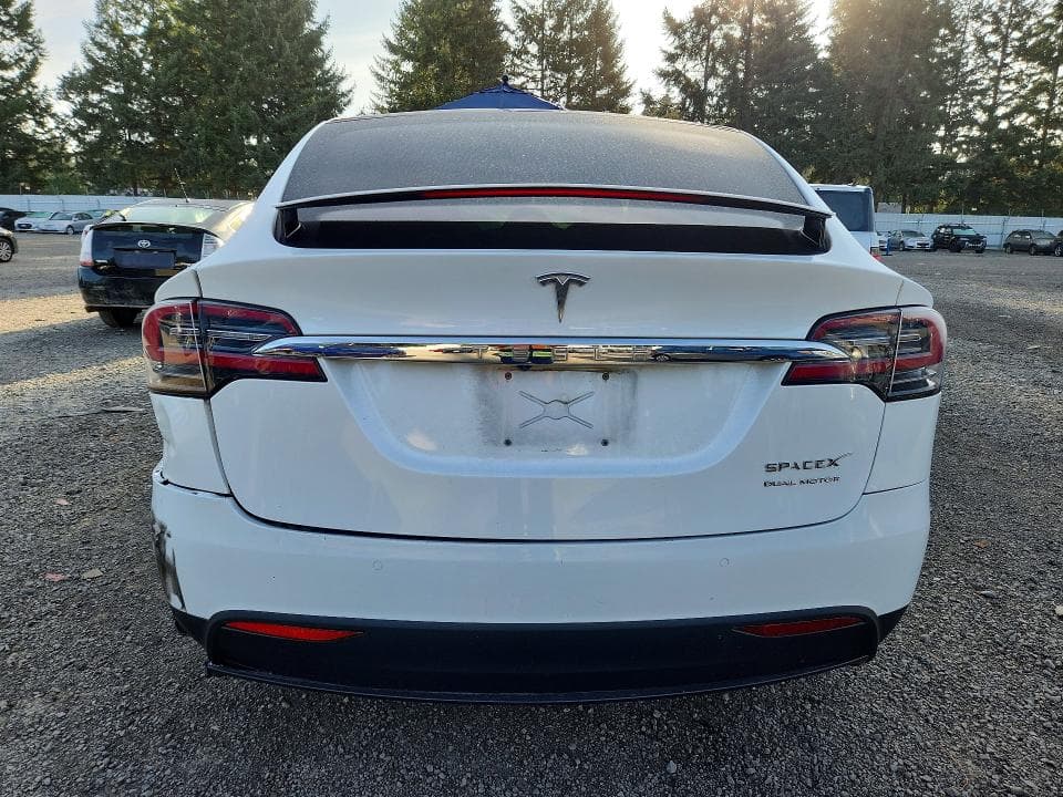 2020 TESLA MODEL X 6