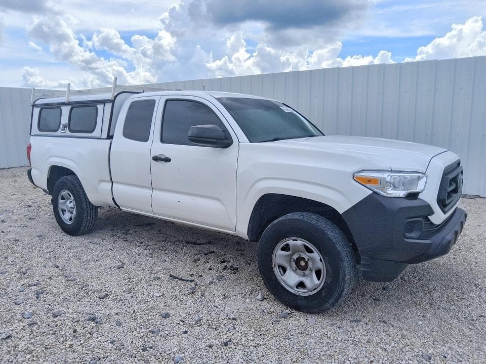 2023 TOYOTA TACOMA SR 4