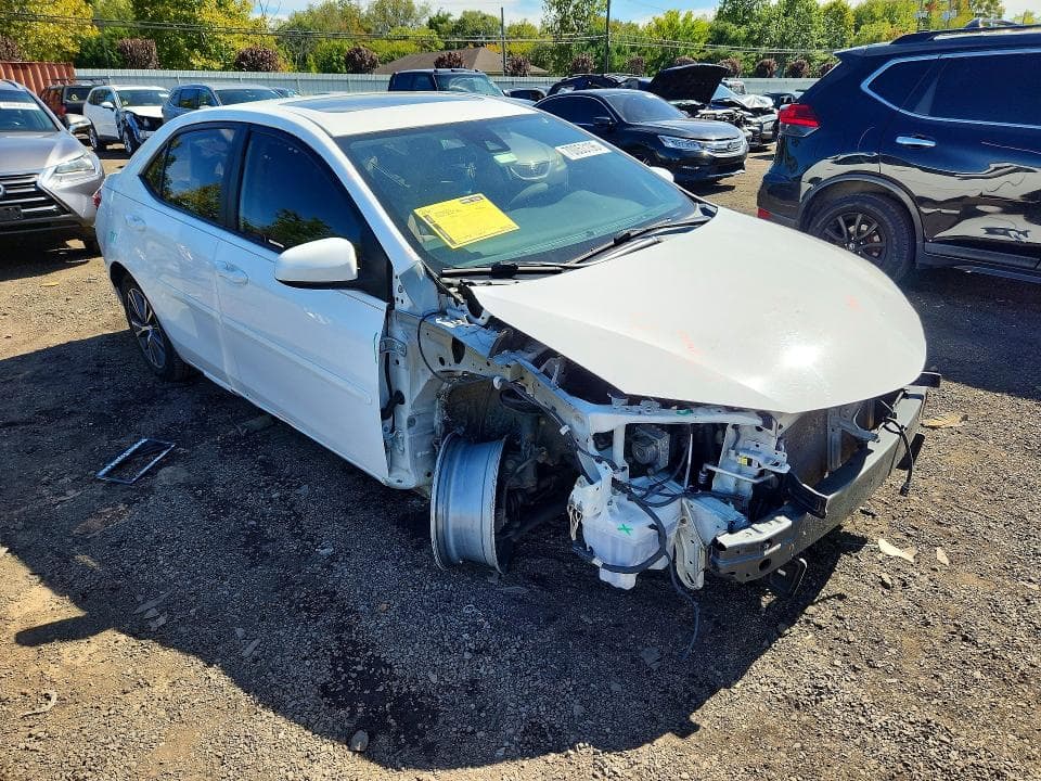 2017 TOYOTA COROLLA LE 4