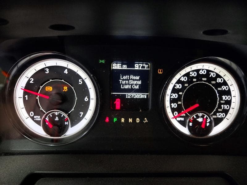 2018 RAM 1500 ST 9