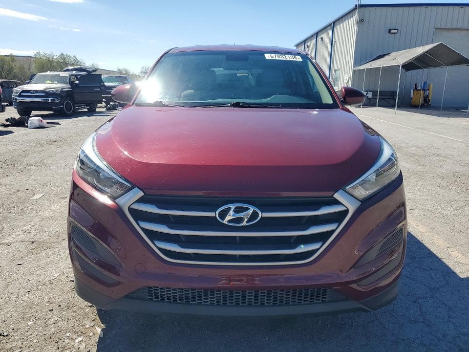 2017 HYUNDAI TUCSON SE 5