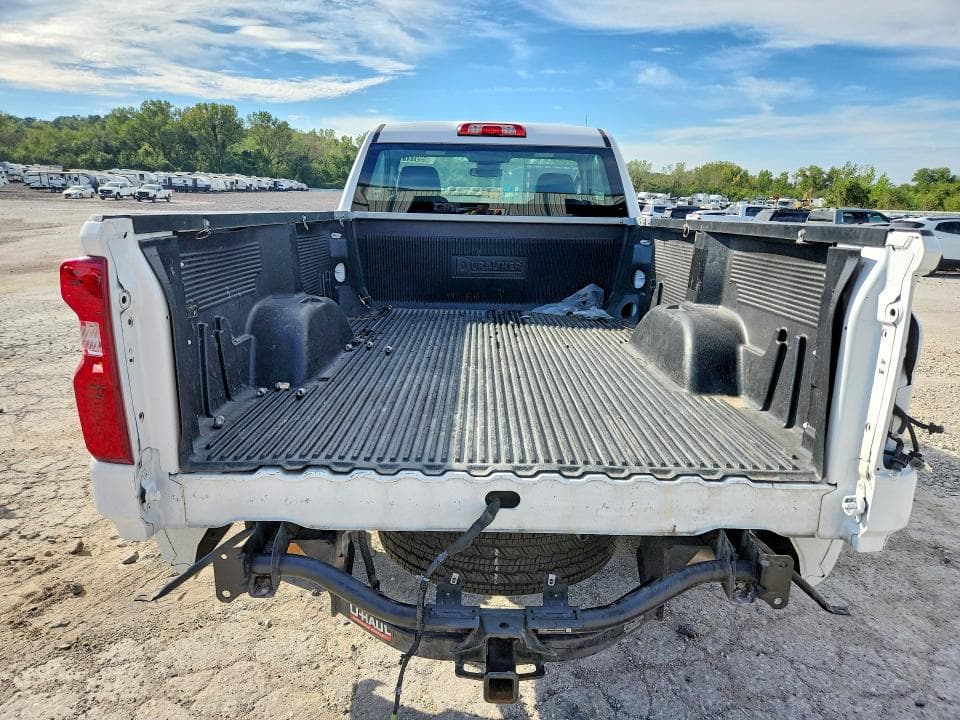 2025 CHEVROLET SILVERADO C1500 6