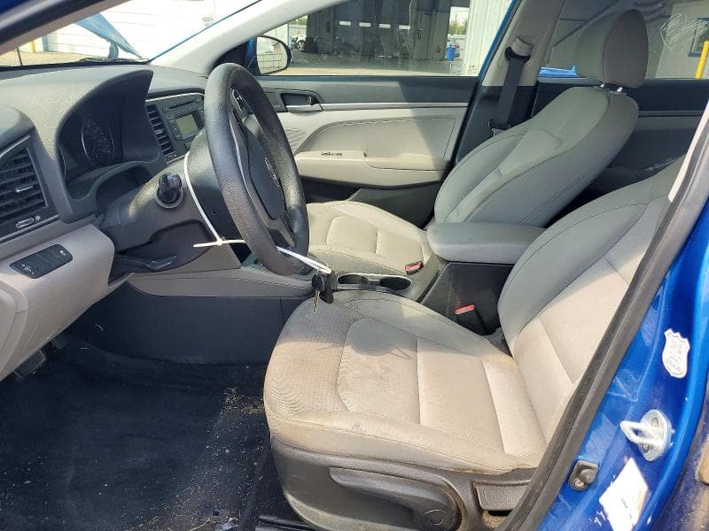 2017 HYUNDAI ELANTRA SE 7