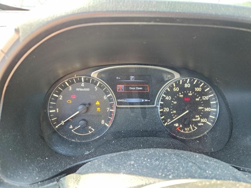2017 NISSAN PATHFINDER SV 9