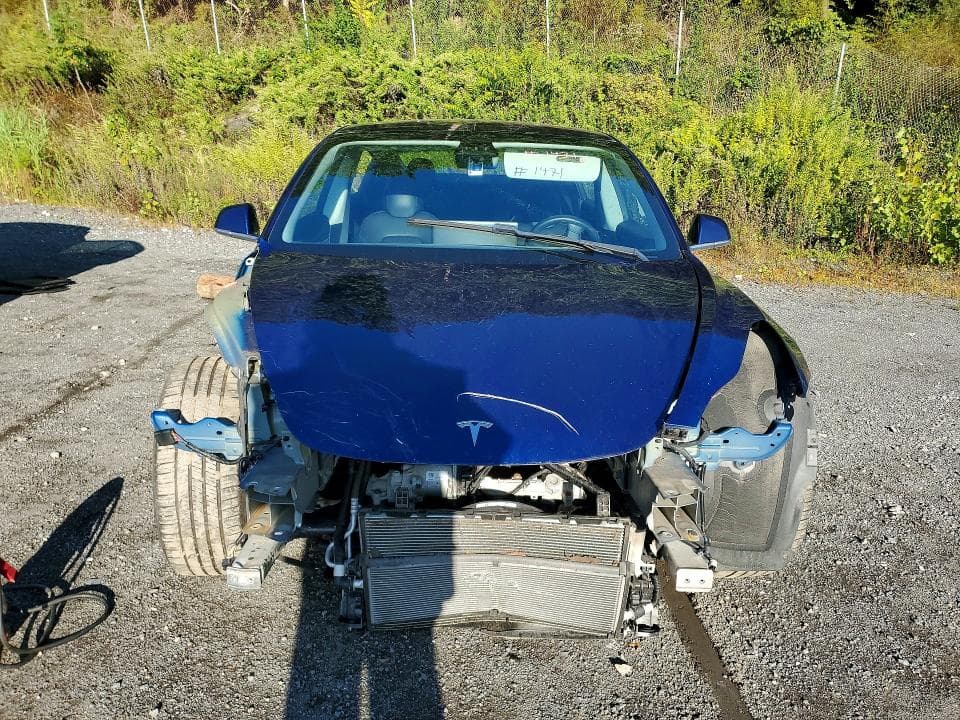 2018 TESLA MODEL 3 5