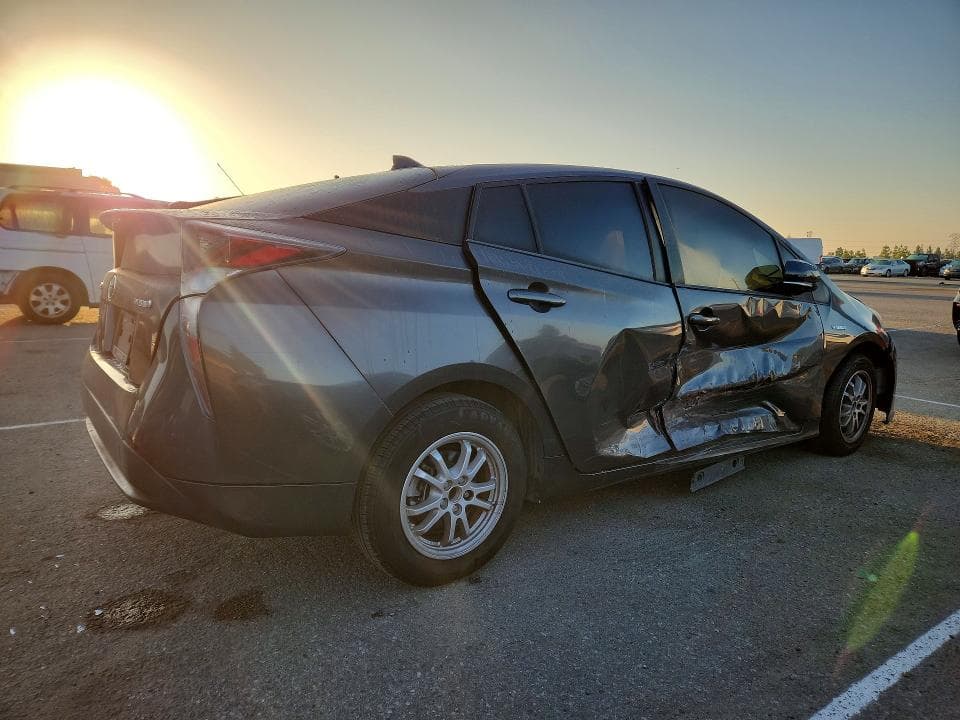 2017 TOYOTA PRIUS TWO 3