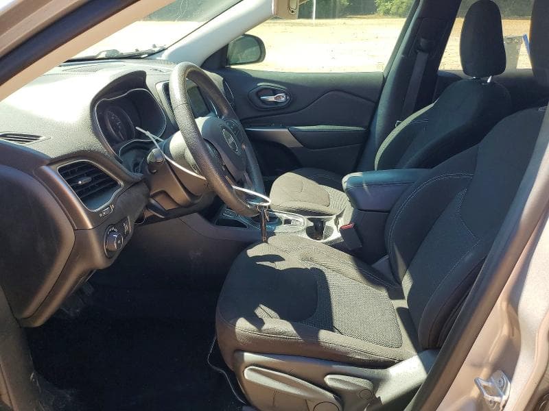 2019 JEEP CHEROKEE LATITUDE 7