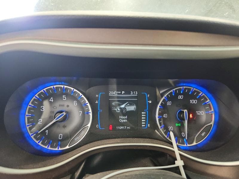 2017 CHRYSLER PACIFICA TOURING 9