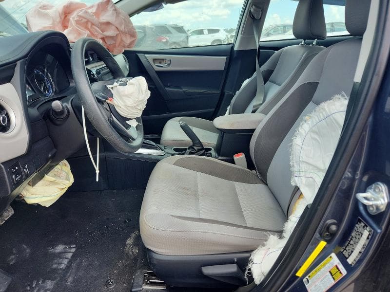 2018 TOYOTA COROLLA LE 7