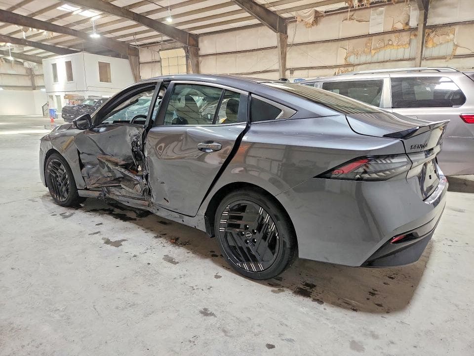 2026 NISSAN SENTRA SR 2