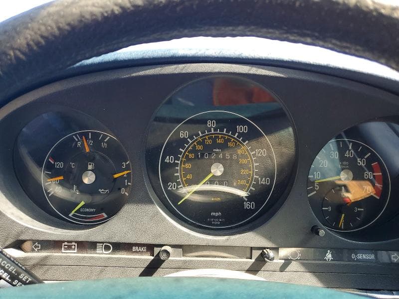 1984 MERCEDES-BENZ 380 SL 9