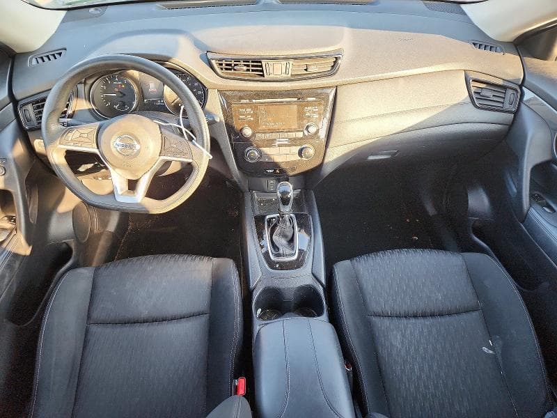 2017 NISSAN ROGUE S 8